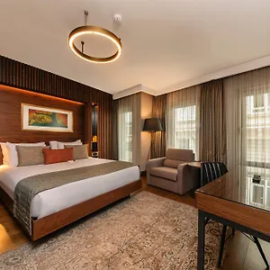 Levni Otel